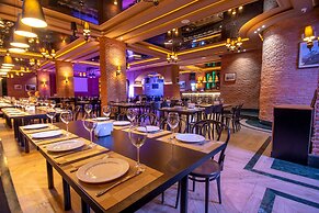 Orbi Palace Hotel Official