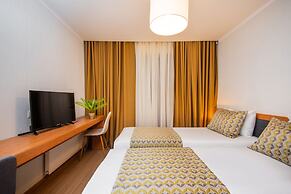 Orbi Palace Hotel Official