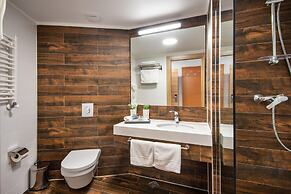 Orbi Palace Hotel Official