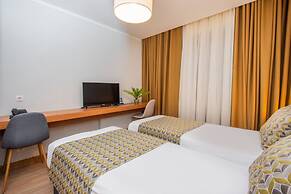 Orbi Palace Hotel Official