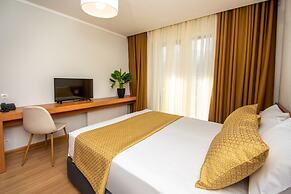 Orbi Palace Hotel Official