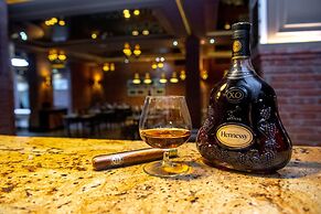 Orbi Palace Hotel Official