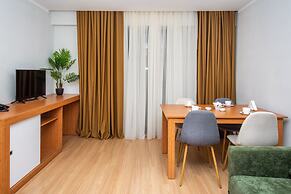 Orbi Palace Hotel Official