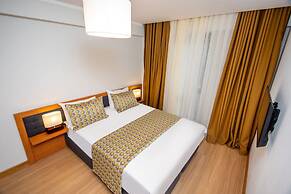 Orbi Palace Hotel Official