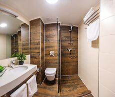 Orbi Palace Hotel Official