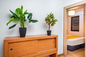 Orbi Palace Hotel Official