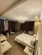 The Red Bricks Hotel