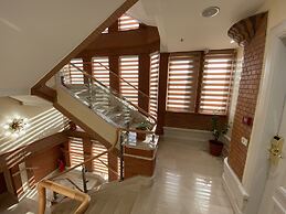 The Red Bricks Hotel