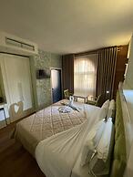 The Red Bricks Hotel