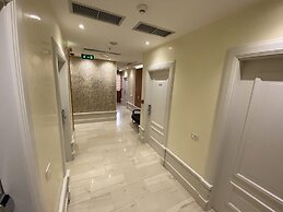 The Red Bricks Hotel