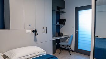 Hotel Blue