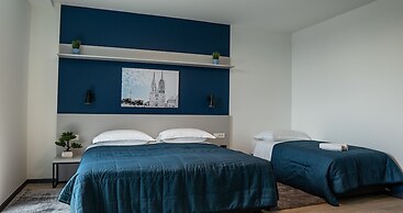 Hotel Blue