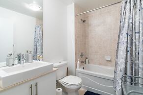 Gorgeous Condos in Maple Leaf Square