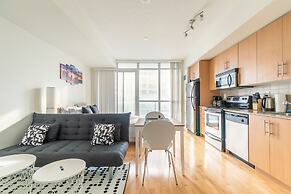 Gorgeous Condos in Maple Leaf Square