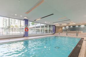 Gorgeous Condos in Maple Leaf Square