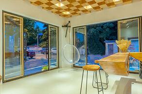 Crystal Taro Inn Dali