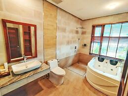 Phi Phi Mountain Beach Resort