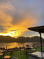 Phi Phi Mountain Beach Resort