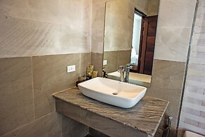 Phi Phi Mountain Beach Resort