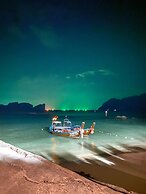 Phi Phi Mountain Beach Resort