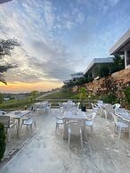 Phi Phi Mountain Beach Resort