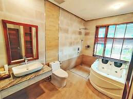 Phi Phi Mountain Beach Resort