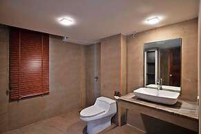 Phi Phi Mountain Beach Resort