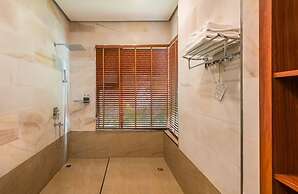 Phi Phi Mountain Beach Resort