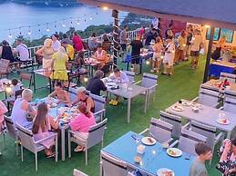 Phi Phi Mountain Beach Resort