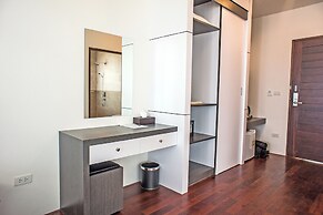 Phi Phi Mountain Beach Resort