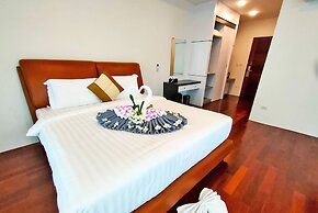 Phi Phi Mountain Beach Resort