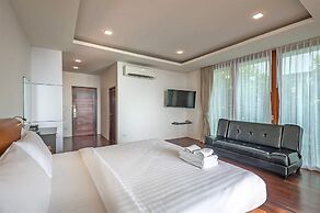 Phi Phi Mountain Beach Resort