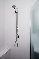 GK Apartments - Ben Gurion 105