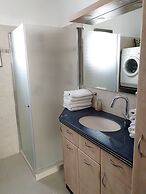 GK Apartments - Ben Gurion 105