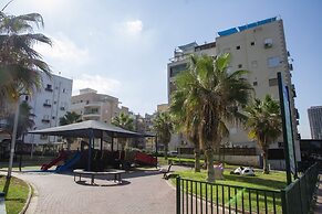 GK Apartments - Ben Gurion 105