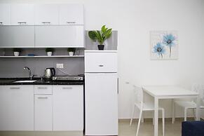 GK Apartments - Ben Gurion 105