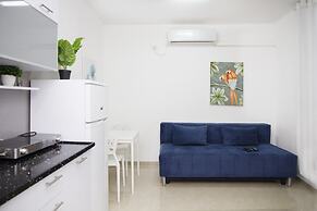 GK Apartments - Ben Gurion 105