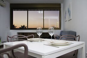 GK Apartments - Ben Gurion 105