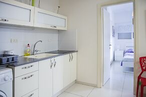 GK Apartments - Ben Gurion 105