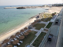 Al Kout Beach Hotel