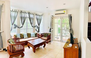 Pattaya Pool Villa TLH