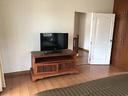 Pattaya Pool Villa TLH