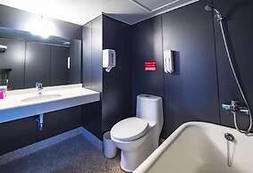 Walker Hotel Sanchong