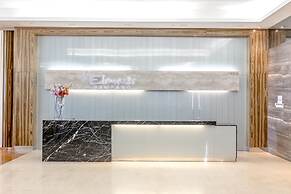 Rex Ollie at The Elements Ampang