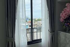 51 Suanplu Residence