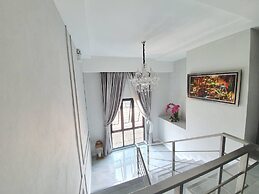 51 Suanplu Residence