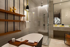 Renaissance Nanning Hotel