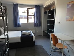 Manowhenua Lodge - Hostel