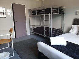 Manowhenua Lodge - Hostel