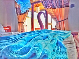 Rainbow Sky Cottage Ella